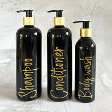 Indlæs billede til gallerivisning 500 ml shampooflaske med guldkant og label